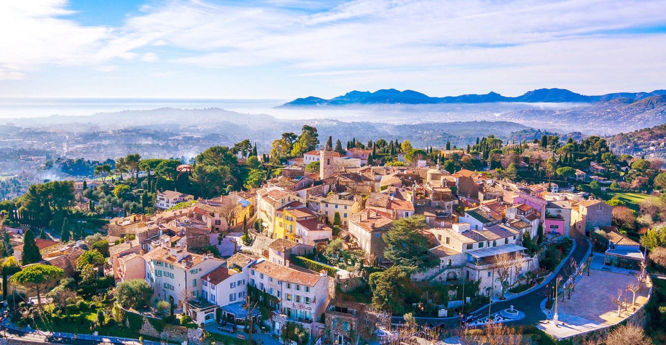 Repositioning of Alphatron Marine Head office in France